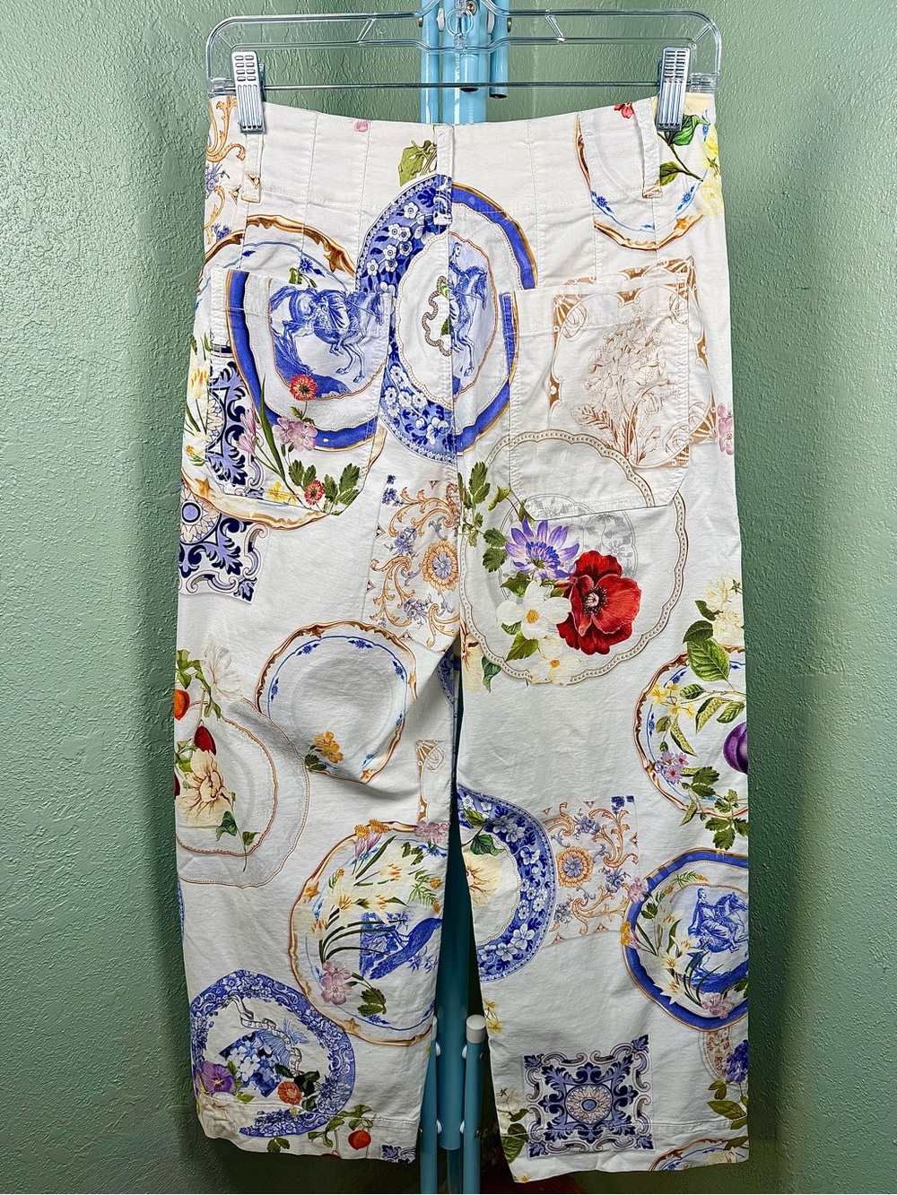 Anthropologie Maeve “ The Colette” Cropped Wide-Leg Pants Floral Plates Size 27 - Picture 4 of 8